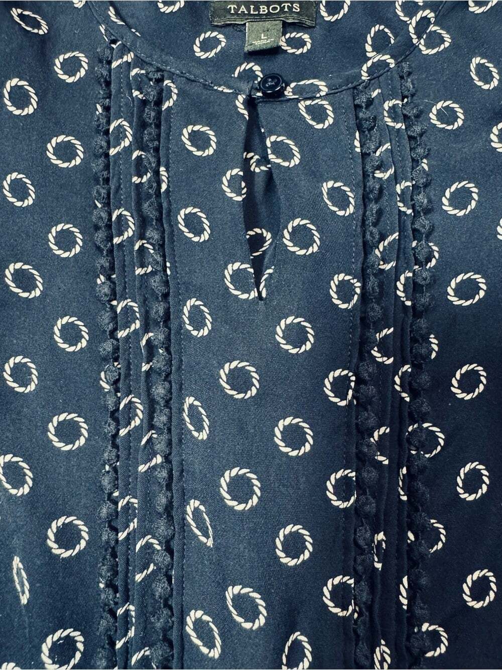Talbots 100% Silk Navy and White Geometric Print 3/4 Sleeve Blouse Size L - Picture 5 of 8